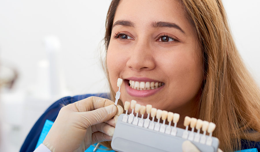 Porcelain Dental Teeth Veneers